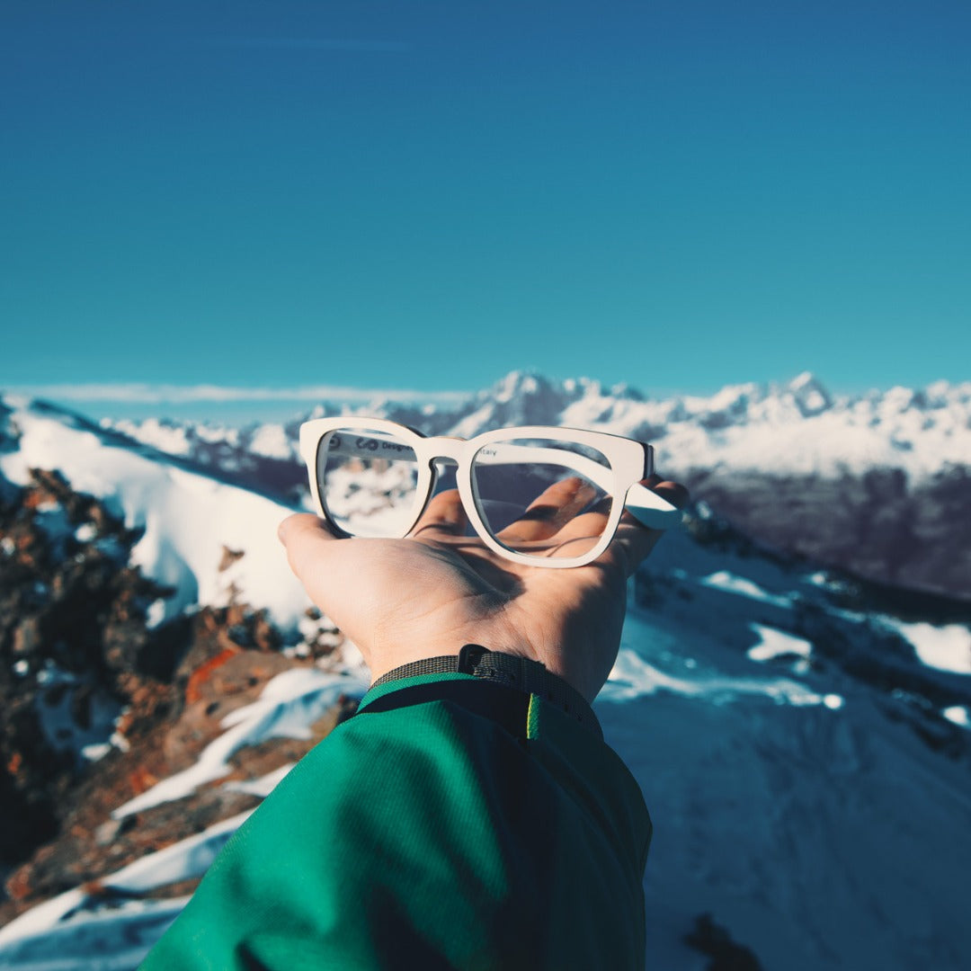 [Brand Story #6] UPTITUDE - 廃棄されるスノーボードをアップサイクルするメーカー