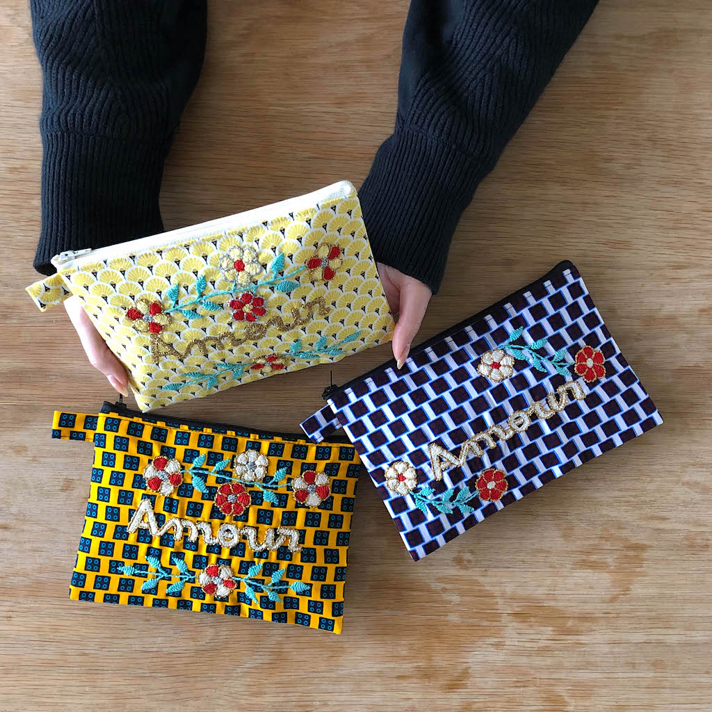 刺繍入りポーチ - YELLOW - Borderless Creations